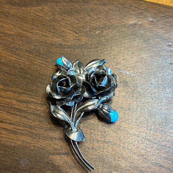 Vintage Jewelry - Sterling Silver Rose Brooch with Blue Moonstone Beads